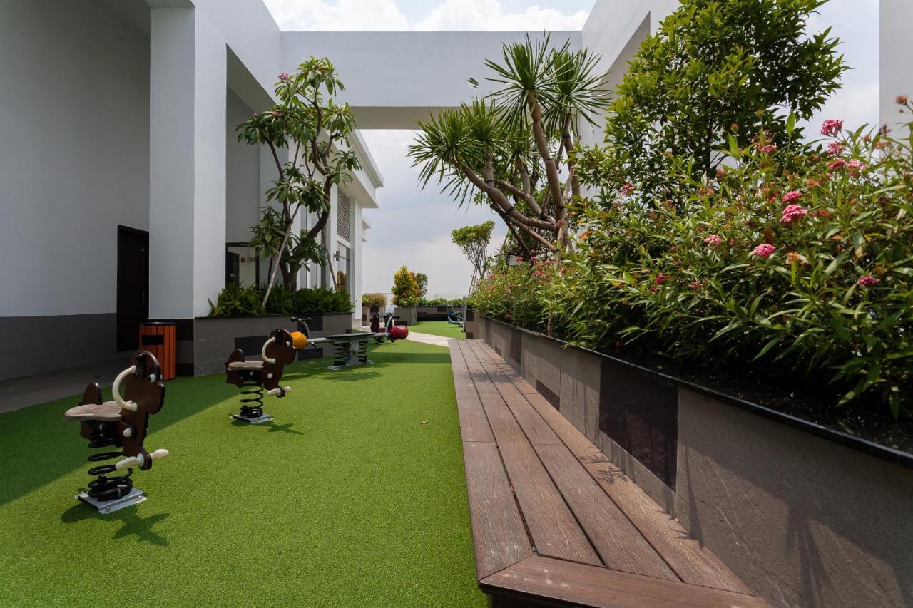 Tresor Tropical Studios Ho Chi Minh City Exterior photo